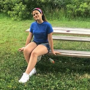 Meet your Posher, Lisvette